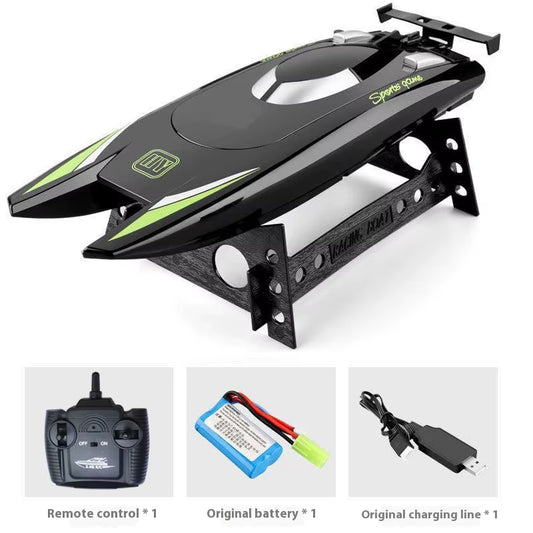 Double motor waterproof high speed competitive speedboat 2.4G frequency electric remote control boat bunker structure model toy