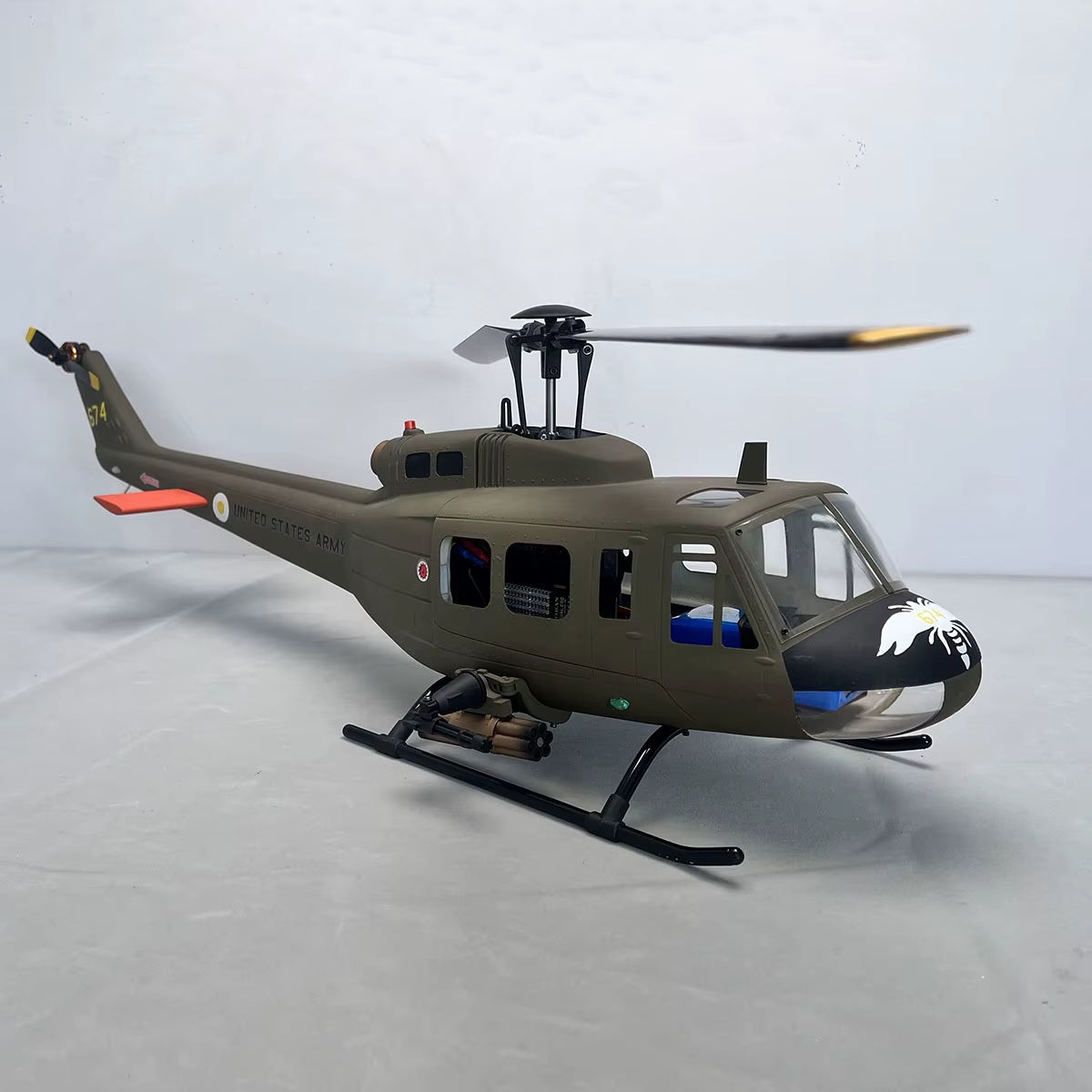 ROBAN 470size UH1D Helicopter Model RC Helicopter GPS mode X2 Ffight control RC Helicopter（ARF Version）