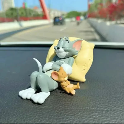 Cartoon Decoration Tom Cat Jerry Mouse Cat Ornament Cute Desk Decorations Adorable Figurines Toy Figures Car Home Decoration